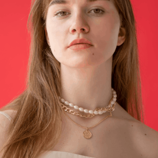 White Pearl Necklace